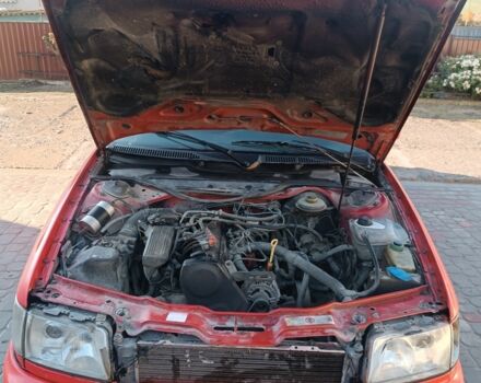 Красный Ауди А6, объемом двигателя 2 л и пробегом 300 тыс. км за 1750 $, фото 6 на Automoto.ua