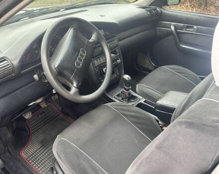 Червоний Ауді А6, об'ємом двигуна 2 л та пробігом 510 тис. км за 3800 $, фото 12 на Automoto.ua