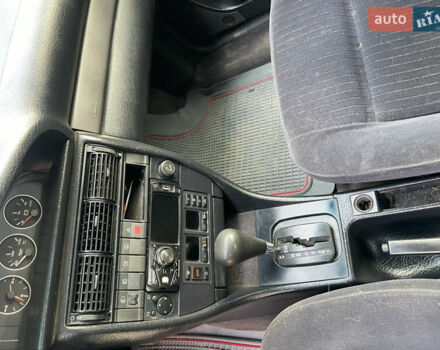 Червоний Ауді А6, об'ємом двигуна 2.6 л та пробігом 374 тис. км за 2500 $, фото 8 на Automoto.ua