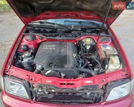 Красный Ауди А6, объемом двигателя 2.46 л и пробегом 350 тыс. км за 2650 $, фото 12 на Automoto.ua