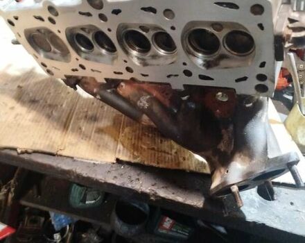 Красный Ауди А6, объемом двигателя 2 л и пробегом 333 тыс. км за 1800 $, фото 12 на Automoto.ua