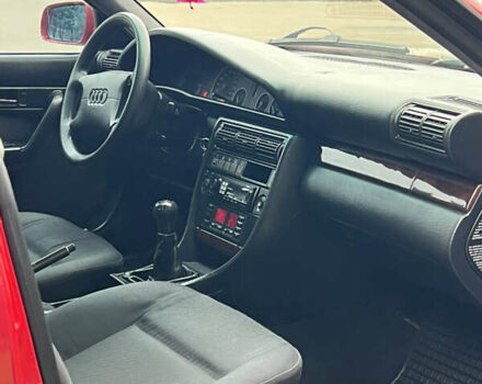 Красный Ауди А6, объемом двигателя 2.5 л и пробегом 400 тыс. км за 2900 $, фото 13 на Automoto.ua