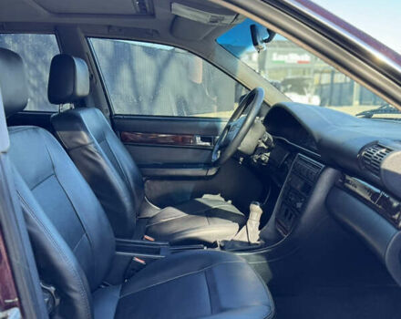 Ауді А6 1996 у Чернівцях на Automoto.ua Червоний Ауді А6, об'ємом двигуна 2.6 л та пробігом 366 тис. км за 2000 $, фото 13 на Automoto.ua