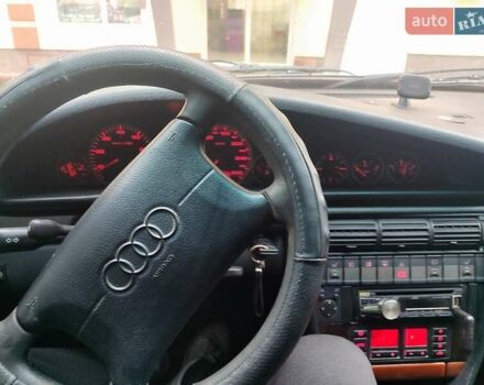 Красный Ауди А6, объемом двигателя 2.6 л и пробегом 540 тыс. км за 2600 $, фото 11 на Automoto.ua