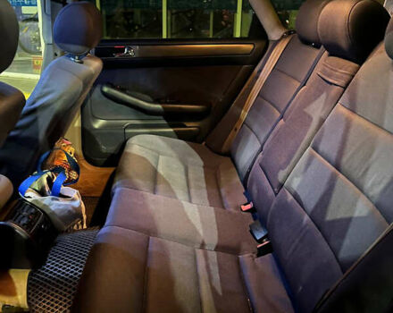 Красный Ауди А6, объемом двигателя 2.8 л и пробегом 371 тыс. км за 3000 $, фото 7 на Automoto.ua