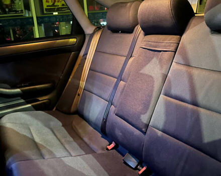 Красный Ауди А6, объемом двигателя 2.8 л и пробегом 371 тыс. км за 3000 $, фото 6 на Automoto.ua