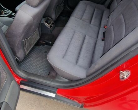 Красный Ауди А6, объемом двигателя 1.8 л и пробегом 361 тыс. км за 3900 $, фото 10 на Automoto.ua