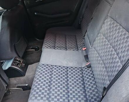 Красный Ауди А6, объемом двигателя 1.78 л и пробегом 425 тыс. км за 3700 $, фото 4 на Automoto.ua