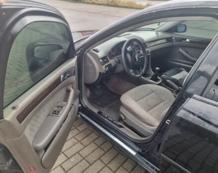 Червоний Ауді А6, об'ємом двигуна 2 л та пробігом 301 тис. км за 1598 $, фото 5 на Automoto.ua