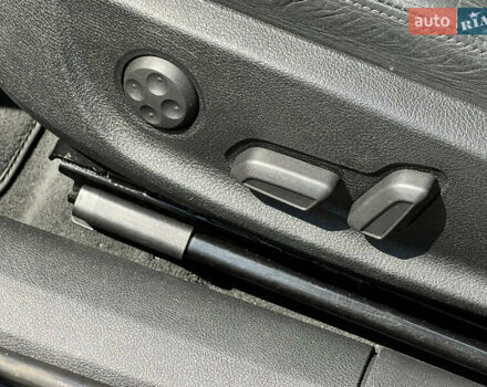 Красный Ауди А6, объемом двигателя 3 л и пробегом 159 тыс. км за 19999 $, фото 33 на Automoto.ua