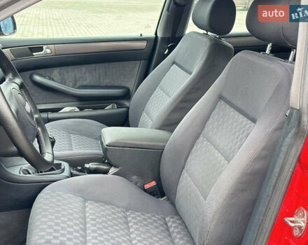 Червоний Ауді А6, об'ємом двигуна 1.9 л та пробігом 362 тис. км за 5300 $, фото 13 на Automoto.ua