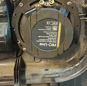 Красный Ауди А6, объемом двигателя 1.8 л и пробегом 282 тыс. км за 3300 $, фото 48 на Automoto.ua