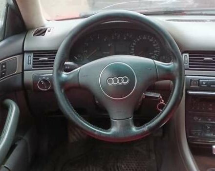 Красный Ауди А6, объемом двигателя 1.8 л и пробегом 282 тыс. км за 3300 $, фото 9 на Automoto.ua