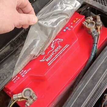 Красный Ауди А6, объемом двигателя 1.8 л и пробегом 282 тыс. км за 3300 $, фото 66 на Automoto.ua