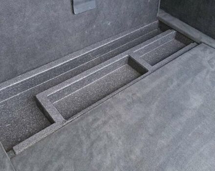 Красный Ауди А6, объемом двигателя 1.8 л и пробегом 282 тыс. км за 3300 $, фото 41 на Automoto.ua