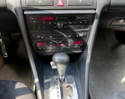 Красный Ауди А6, объемом двигателя 2.5 л и пробегом 298 тыс. км за 4900 $, фото 8 на Automoto.ua