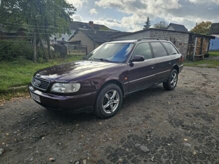 Красный Ауди А6, объемом двигателя 2.8 л и пробегом 366 тыс. км за 3750 $, фото 1 на Automoto.ua