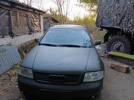 Красный Ауди А6, объемом двигателя 2.5 л и пробегом 310 тыс. км за 2500 $, фото 1 на Automoto.ua