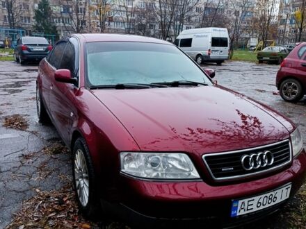 Красный Ауди А6, объемом двигателя 1.8 л и пробегом 310 тыс. км за 4500 $, фото 1 на Automoto.ua