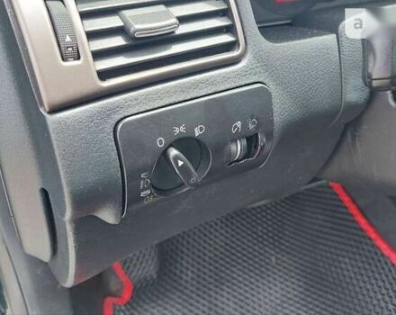 Ауди А6, объемом двигателя 2.5 л и пробегом 249 тыс. км за 6699 $, фото 13 на Automoto.ua