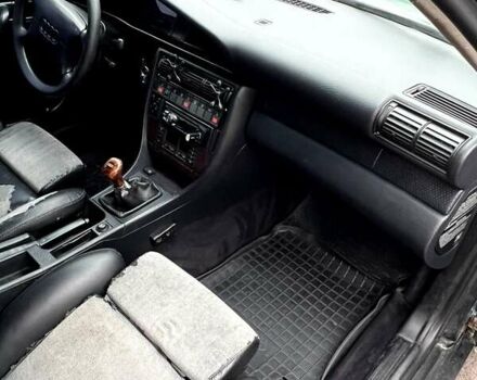 Ауди А6, объемом двигателя 2.6 л и пробегом 300 тыс. км за 3200 $, фото 12 на Automoto.ua