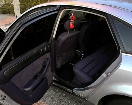 Ауди А6, объемом двигателя 2.4 л и пробегом 350 тыс. км за 4200 $, фото 3 на Automoto.ua