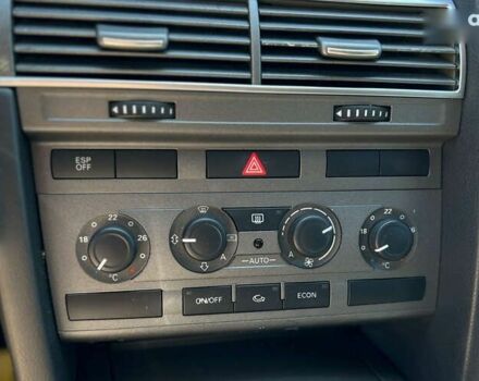 Ауди А6, объемом двигателя 2 л и пробегом 238 тыс. км за 7999 $, фото 16 на Automoto.ua