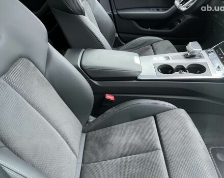 Ауди А6, объемом двигателя 2 л и пробегом 19 тыс. км за 73794 $, фото 4 на Automoto.ua