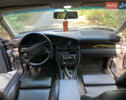 Ауди А6, объемом двигателя 2.6 л и пробегом 505 тыс. км за 2900 $, фото 8 на Automoto.ua