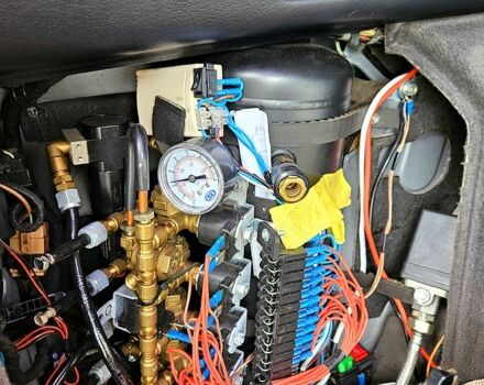 Ауди А6, объемом двигателя 2.4 л и пробегом 330 тыс. км за 5600 $, фото 10 на Automoto.ua