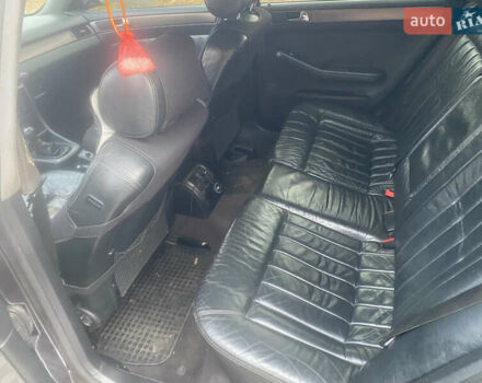 Ауди А6, объемом двигателя 2.5 л и пробегом 406 тыс. км за 3300 $, фото 5 на Automoto.ua