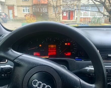 Ауди А6, объемом двигателя 2.5 л и пробегом 334 тыс. км за 3300 $, фото 10 на Automoto.ua