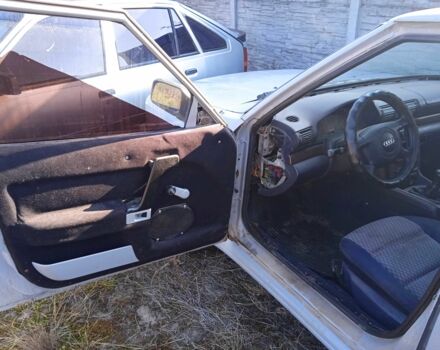 Серый Ауди А6, объемом двигателя 0 л и пробегом 200 тыс. км за 1188 $, фото 3 на Automoto.ua