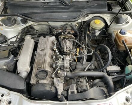 Серый Ауди А6, объемом двигателя 2.5 л и пробегом 350 тыс. км за 4500 $, фото 5 на Automoto.ua