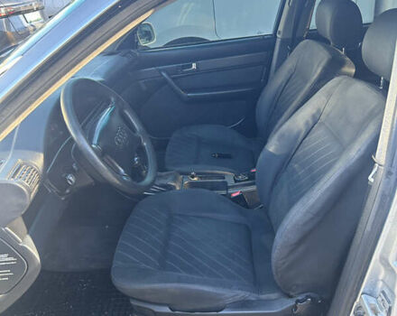 Сірий Ауді А6, об'ємом двигуна 2.46 л та пробігом 320 тис. км за 3600 $, фото 10 на Automoto.ua