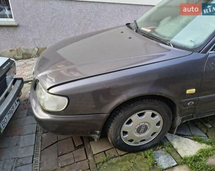 Серый Ауди А6, объемом двигателя 2.6 л и пробегом 360 тыс. км за 2500 $, фото 9 на Automoto.ua