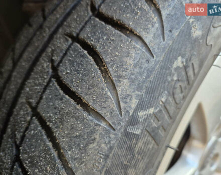 Серый Ауди А6, объемом двигателя 2.6 л и пробегом 265 тыс. км за 2250 $, фото 9 на Automoto.ua