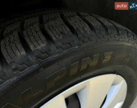 Серый Ауди А6, объемом двигателя 2.5 л и пробегом 388 тыс. км за 2900 $, фото 13 на Automoto.ua