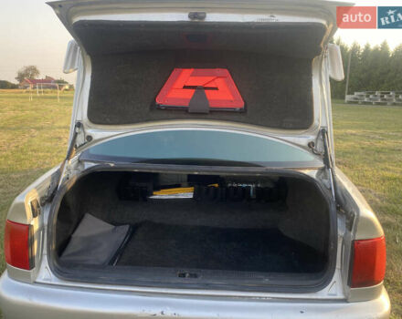 Сірий Ауді А6, об'ємом двигуна 2.6 л та пробігом 395 тис. км за 3000 $, фото 3 на Automoto.ua