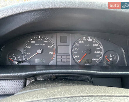 Серый Ауди А6, объемом двигателя 2.6 л и пробегом 337 тыс. км за 3000 $, фото 9 на Automoto.ua