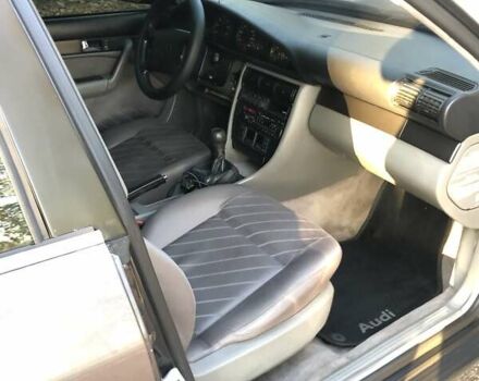 Сірий Ауді А6, об'ємом двигуна 2.6 л та пробігом 283 тис. км за 3500 $, фото 4 на Automoto.ua