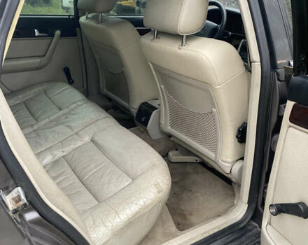 Сірий Ауді А6, об'ємом двигуна 2.8 л та пробігом 250 тис. км за 3850 $, фото 5 на Automoto.ua