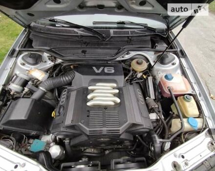Сірий Ауді А6, об'ємом двигуна 2.6 л та пробігом 305 тис. км за 9999 $, фото 6 на Automoto.ua