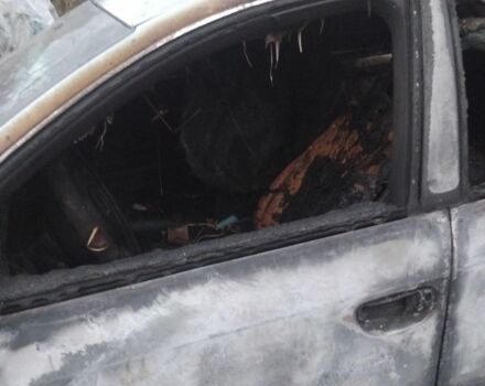 Серый Ауди А6, объемом двигателя 2.4 л и пробегом 250 тыс. км за 2000 $, фото 6 на Automoto.ua