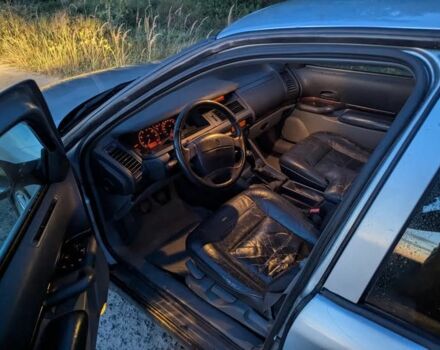 Сірий Ауді А6, об'ємом двигуна 2 л та пробігом 320 тис. км за 2399 $, фото 7 на Automoto.ua