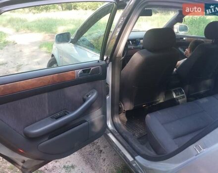 Серый Ауди А6, объемом двигателя 2.5 л и пробегом 263 тыс. км за 4400 $, фото 9 на Automoto.ua