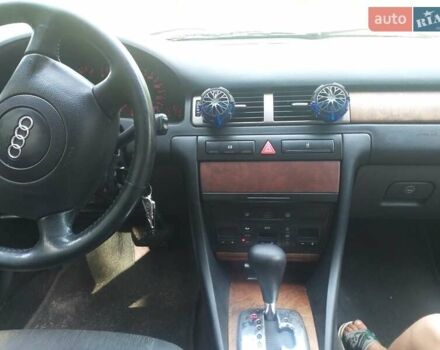 Серый Ауди А6, объемом двигателя 2.5 л и пробегом 263 тыс. км за 4400 $, фото 6 на Automoto.ua