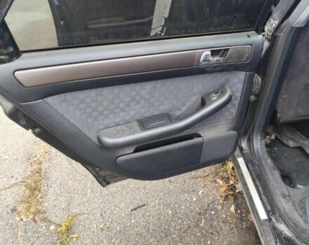 Сірий Ауді А6, об'ємом двигуна 2.5 л та пробігом 100 тис. км за 496 $, фото 6 на Automoto.ua