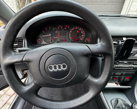 Серый Ауди А6, объемом двигателя 1.8 л и пробегом 288 тыс. км за 3900 $, фото 2 на Automoto.ua