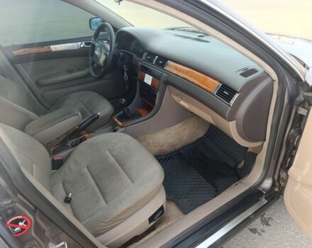 Серый Ауди А6, объемом двигателя 0 л и пробегом 200 тыс. км за 2150 $, фото 8 на Automoto.ua
